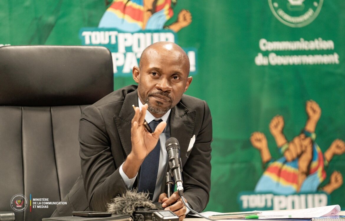 Patrick Muyaya mobilise le front médiatique contre l’agression rwandaise